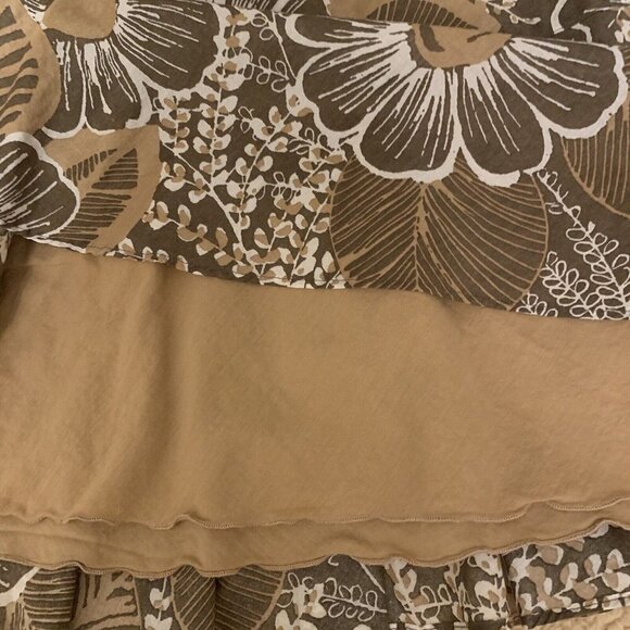 Ruby Rd. Size 12. Full Cotton Lined Skirt with Yoke. Elastic Waist. B75 - Picture 3 of 5